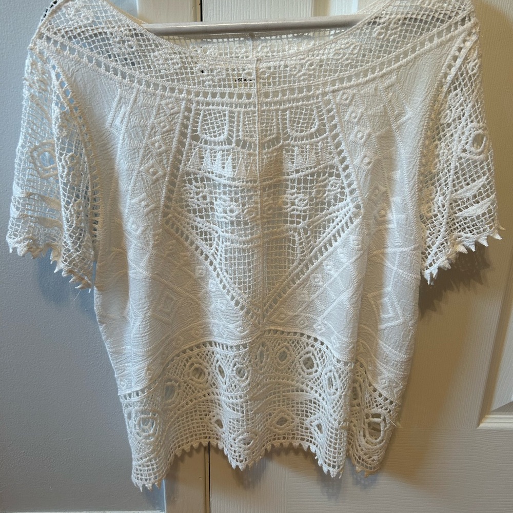 Cream Cropped Boxy Blouse with Relaxed Fit